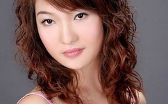 打扑克牌的剧烈运动不盖被子视频